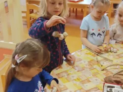 zeme-2025-007-scaled